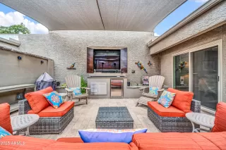 Photo #3: 6903037 Listing