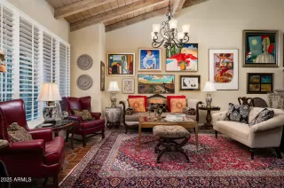 Photo #5: 6903233 Listing 