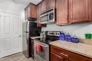 Photo #3: 6903239 Listing 