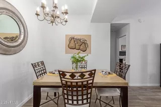 Photo #6: 6903239 Listing 