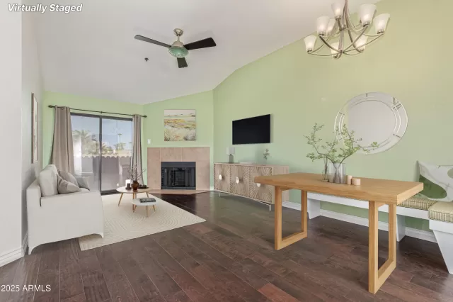 MLS: 6903325 Condo For Sale