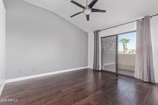 Photo #6: 6903325 Listing