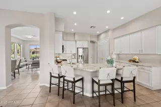 Photo #6: 6903482 Listing 