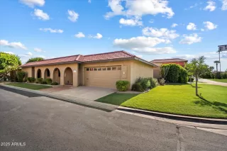 Photo #1: 6903628 Listing 