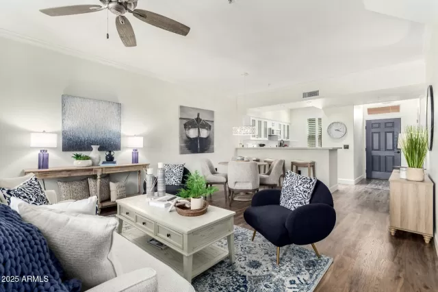 MLS: 6903651 Condo For Sale