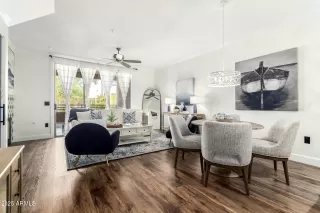 Photo #5: 6903651 Listing 