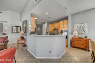 Photo #3: 6904125 Listing