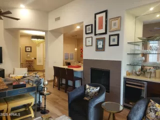 Photo #6: 6904181 Listing