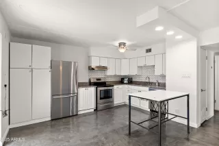 Photo #1: 6905355 Listing 