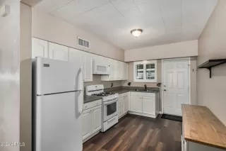 Primary Photo for MLS#: 6905360
