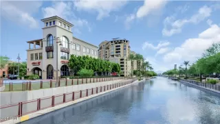 Photo #6: 6905360 Listing