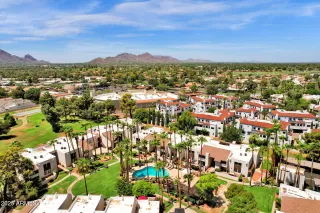 More Details about MLS # 6905417 : 7350 N VIA PASEO DEL SUR#O202