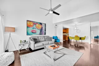 Photo #4: 6905417 Listing 