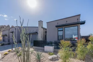 Photo #2: 6905551 Listing