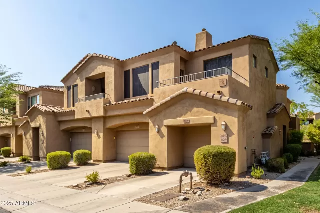 MLS: 6905559 Condo For Sale