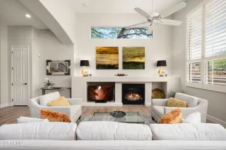 Photo #4: 6906366 Listing 