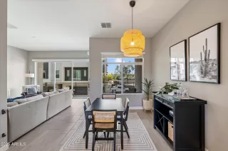 Photo #5: 6906531 Listing 