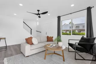 Photo #1: 6906794 Listing 