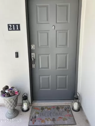 Photo #5: 6906797 Listing 