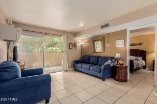 Photo #3: 6906870 Listing 