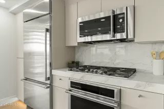 Photo #4: 6906974 Listing 