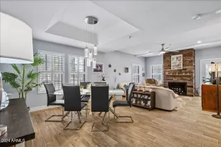 More Details about MLS # 6907170 : 8300 E VíA DE VENTURA BOULEVARD#1015