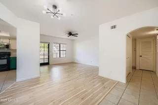 Photo #1: 6907177 Listing
