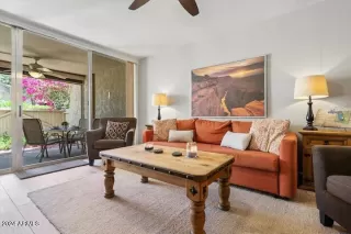 Photo #3: 6907391 Listing 