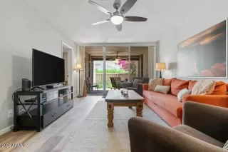 Photo #4: 6907391 Listing 