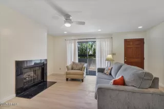 Photo #4: 6907549 Listing 