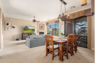 Photo #6: 6907563 Listing 