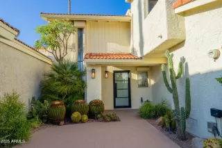 Photo #2: 6907655 Listing