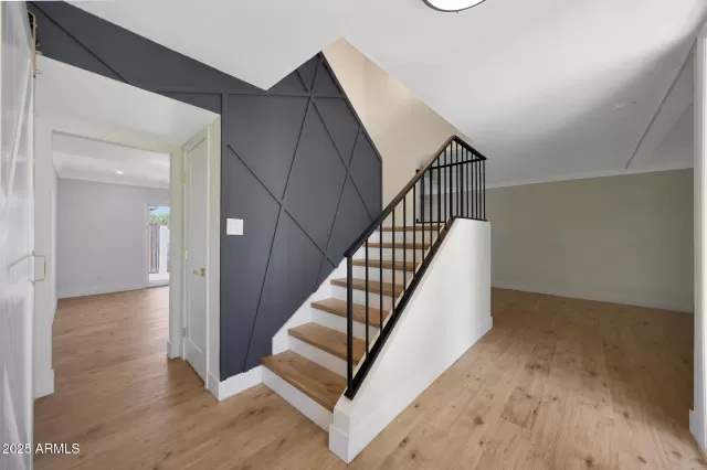 MLS: 6907711 Condo For Sale