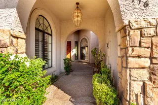 Photo #6: 6908016 Listing 