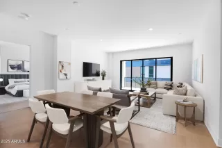 Photo #1: 6908513 Listing 