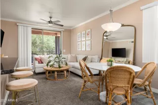 Photo #4: 6908581 Listing 