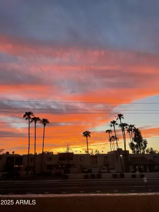 Photo #2: 6908795 Listing 