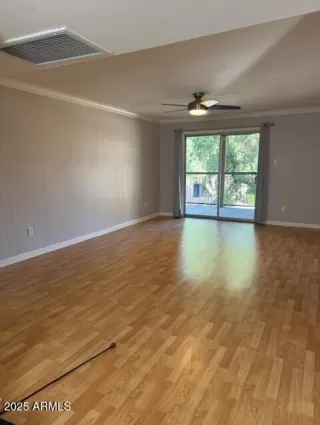 Photo #2: 6908987 Listing