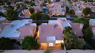 Photo #2: 6909067 Listing 