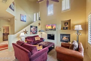 Photo #2: 6909085 Listing