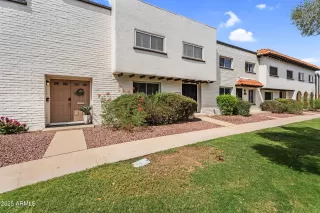 Photo #1: 6909165 Listing 