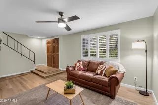 Photo #4: 6909165 Listing 