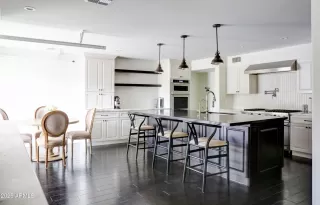 Photo #4: 6909229 Listing 