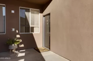 Photo #6: 6909309 Listing 