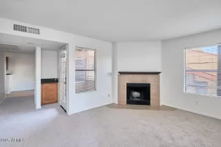 Photo #2: 6909455 Listing