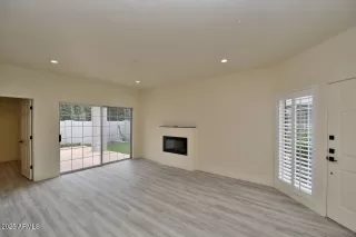 Photo #6: 6909559 Listing 