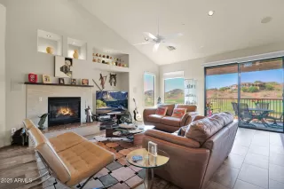 Photo #1: 6909620 Listing