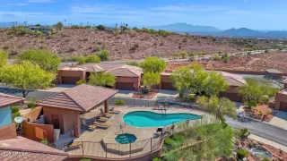 Photo #5: 6909620 Listing