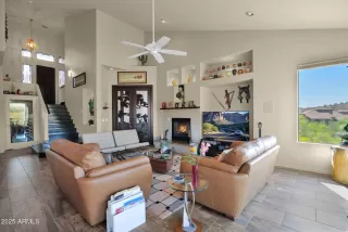 Photo #6: 6909620 Listing