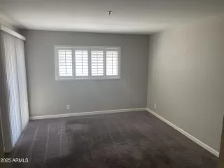 Photo #3: 6909626 Listing 